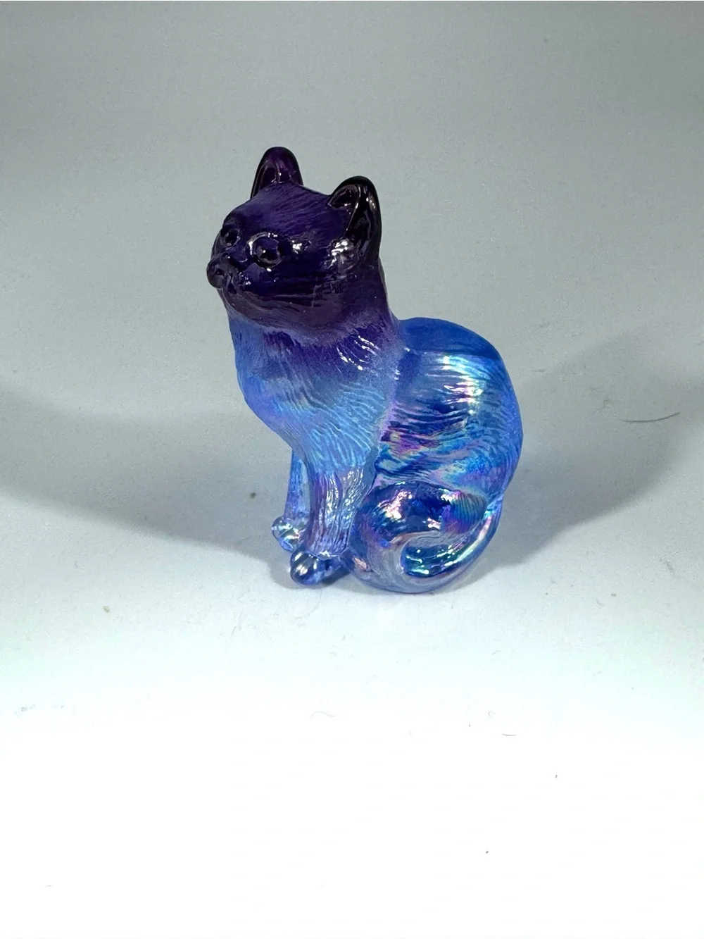 Moser Blue/Purple Iridescent Cat